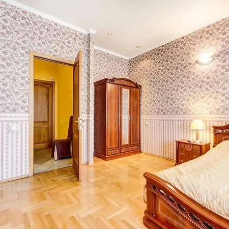 Lejlighed Disse Leilighetene Er Et Perfekt Eksempel Pa Luksus Og Komfort.